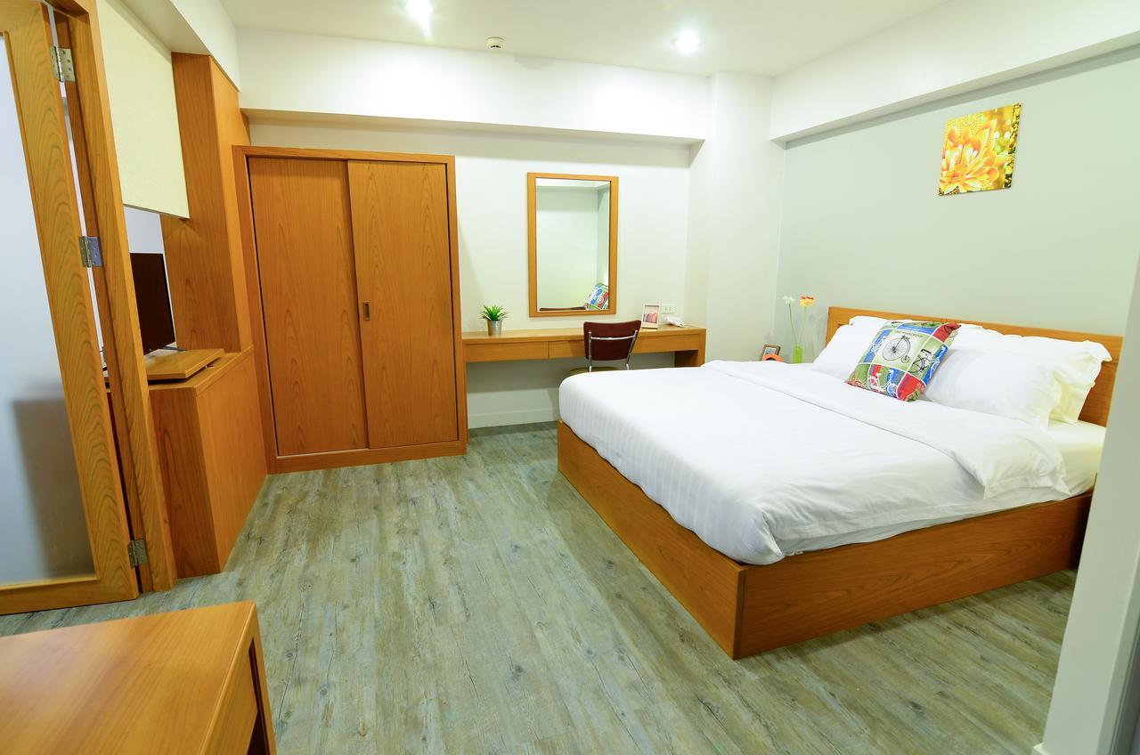 Aparthotel Bj Boutique Rayong Esterno foto
